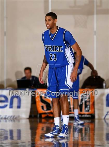 Thumbnail 2 in Gahr vs. Price (Pangos Dream Classic) photogallery.