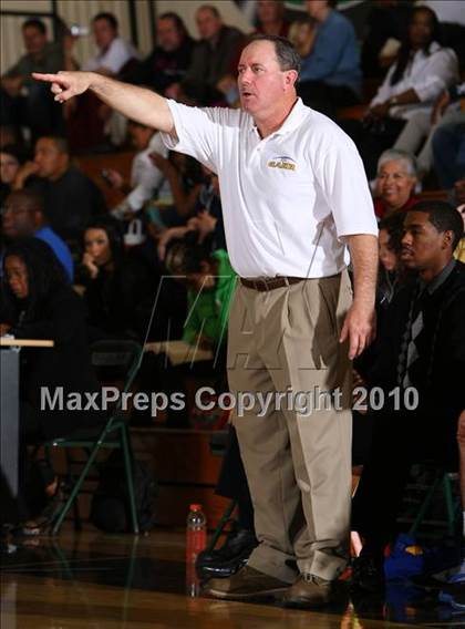 Thumbnail 1 in Gahr vs. Price (Pangos Dream Classic) photogallery.