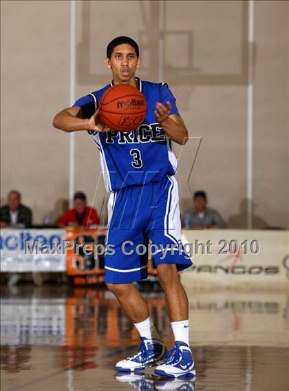 Thumbnail 2 in Gahr vs. Price (Pangos Dream Classic) photogallery.