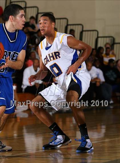 Thumbnail 3 in Gahr vs. Price (Pangos Dream Classic) photogallery.