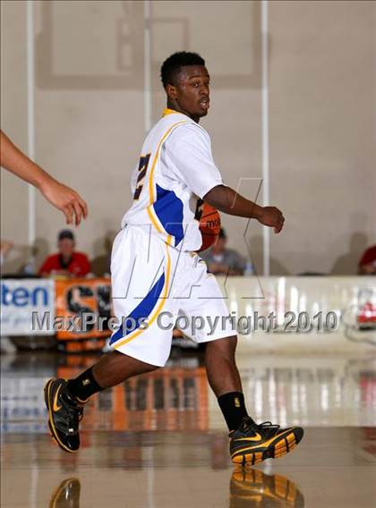 Thumbnail 3 in Gahr vs. Price (Pangos Dream Classic) photogallery.