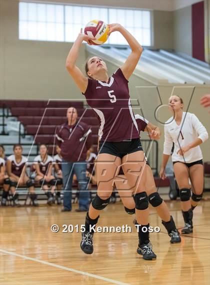 Thumbnail 2 in Poteet vs Devine (Arabian Roundup) photogallery.