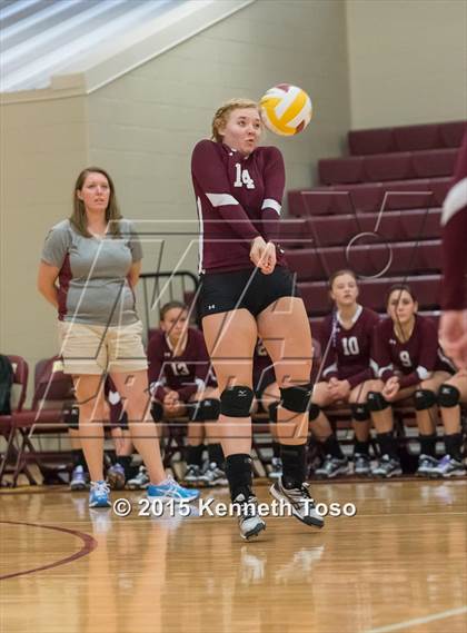 Thumbnail 1 in Poteet vs Devine (Arabian Roundup) photogallery.