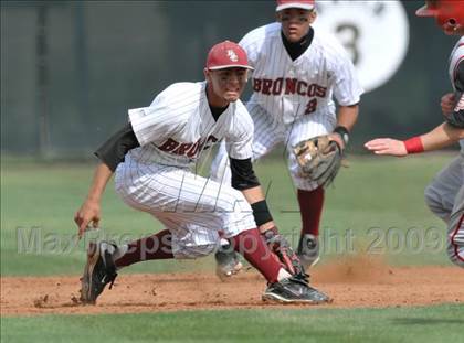 Thumbnail 1 in Palm Beach Central vs. Spanish Fork (Anderson Bat National Classic) photogallery.