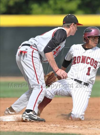 Thumbnail 3 in Palm Beach Central vs. Spanish Fork (Anderson Bat National Classic) photogallery.