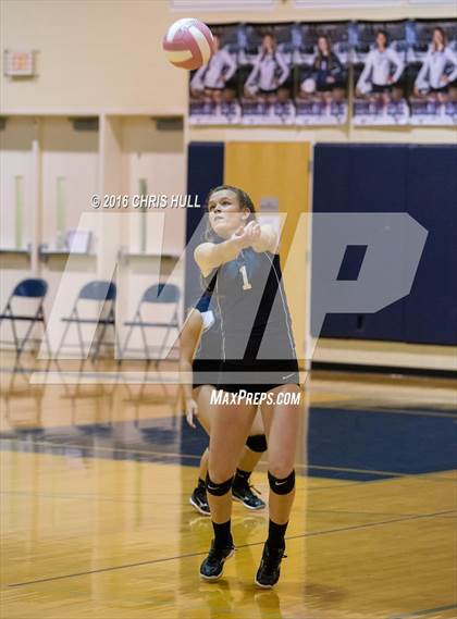 Thumbnail 1 in Robinson @ Hickory Ridge photogallery.