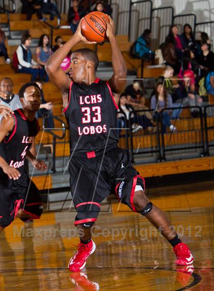 Thumbnail 3 in Langham Creek vs. Dawson (McDonald's Texas Invitational) photogallery.