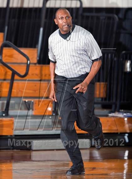 Thumbnail 1 in Langham Creek vs. Dawson (McDonald's Texas Invitational) photogallery.