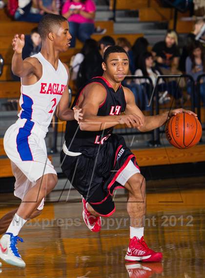 Thumbnail 1 in Langham Creek vs. Dawson (McDonald's Texas Invitational) photogallery.