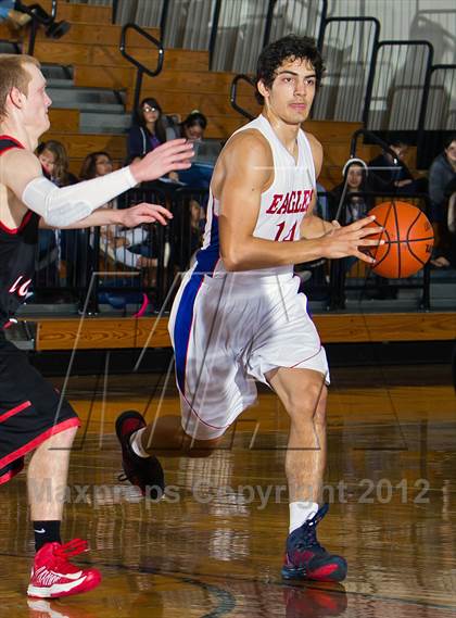 Thumbnail 2 in Langham Creek vs. Dawson (McDonald's Texas Invitational) photogallery.
