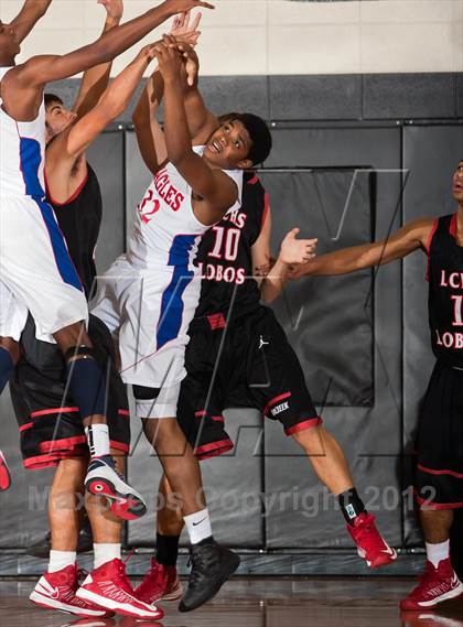 Thumbnail 1 in Langham Creek vs. Dawson (McDonald's Texas Invitational) photogallery.