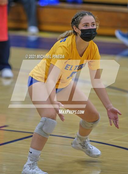 Thumbnail 2 in West Ranch @ El Toro (CIF Southern Section D3 Second Round) photogallery.