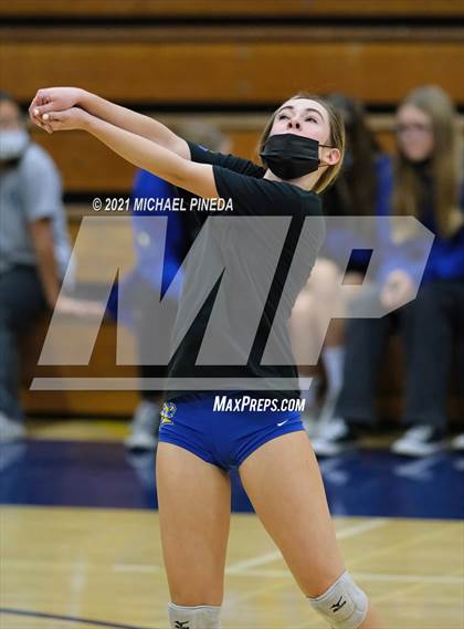 Thumbnail 2 in West Ranch @ El Toro (CIF Southern Section D3 Second Round) photogallery.