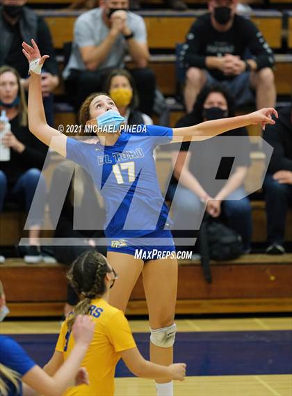 Thumbnail 2 in West Ranch @ El Toro (CIF Southern Section D3 Second Round) photogallery.