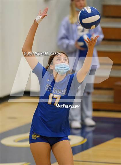 Thumbnail 2 in West Ranch @ El Toro (CIF Southern Section D3 Second Round) photogallery.