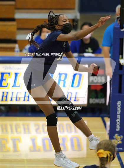 Thumbnail 2 in West Ranch @ El Toro (CIF Southern Section D3 Second Round) photogallery.