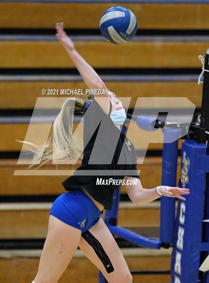 Thumbnail 2 in West Ranch @ El Toro (CIF Southern Section D3 Second Round) photogallery.