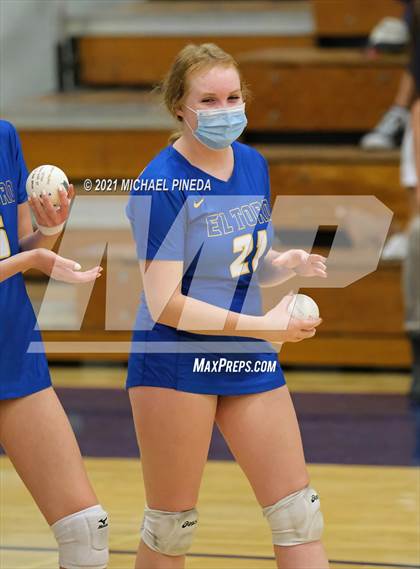 Thumbnail 2 in West Ranch @ El Toro (CIF Southern Section D3 Second Round) photogallery.