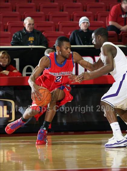 Thumbnail 2 in Garfield vs. Duncanville (T-Mobile Invitational) photogallery.