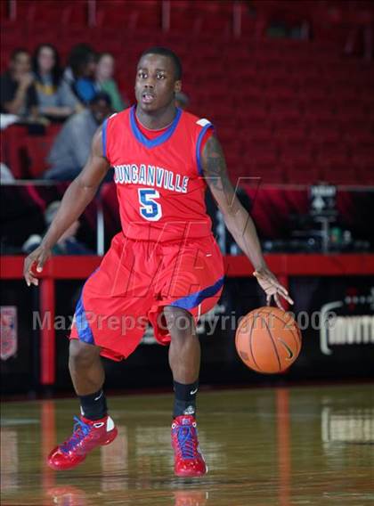 Thumbnail 1 in Garfield vs. Duncanville (T-Mobile Invitational) photogallery.