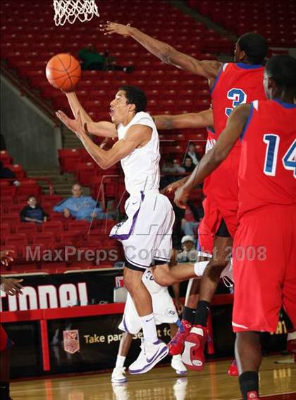Thumbnail 1 in Garfield vs. Duncanville (T-Mobile Invitational) photogallery.