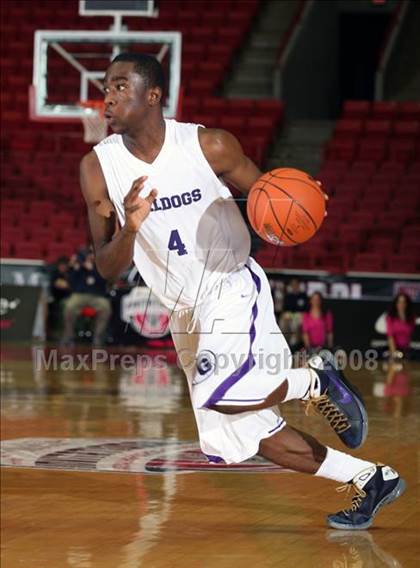 Thumbnail 3 in Garfield vs. Duncanville (T-Mobile Invitational) photogallery.