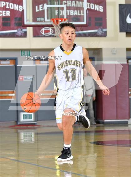 Thumbnail 3 in Godinez vs. Canyon Springs (Rancho Mirage Holiday Invitational) photogallery.