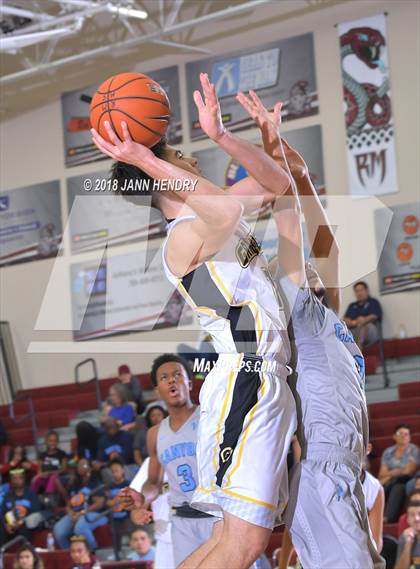 Thumbnail 3 in Godinez vs. Canyon Springs (Rancho Mirage Holiday Invitational) photogallery.