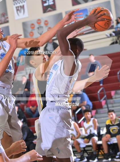Thumbnail 2 in Godinez vs. Canyon Springs (Rancho Mirage Holiday Invitational) photogallery.