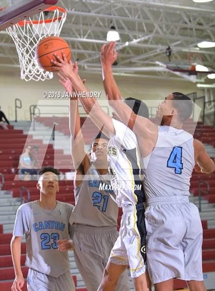 Thumbnail 3 in Godinez vs. Canyon Springs (Rancho Mirage Holiday Invitational) photogallery.
