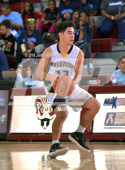 Thumbnail 1 in Godinez vs. Canyon Springs (Rancho Mirage Holiday Invitational) photogallery.