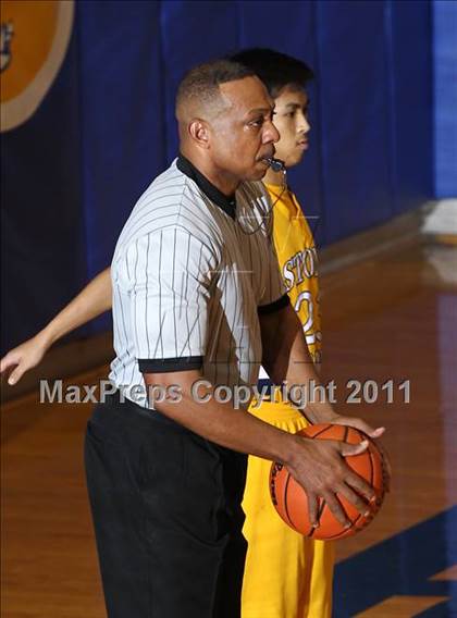 Thumbnail 1 in University vs. Stony Point photogallery.