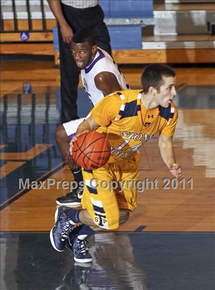 Thumbnail 2 in University vs. Stony Point photogallery.