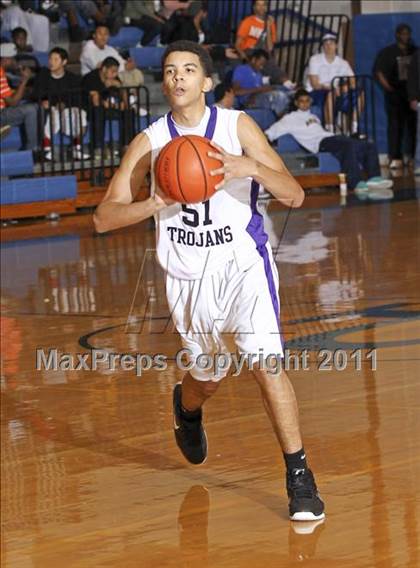 Thumbnail 3 in University vs. Stony Point photogallery.