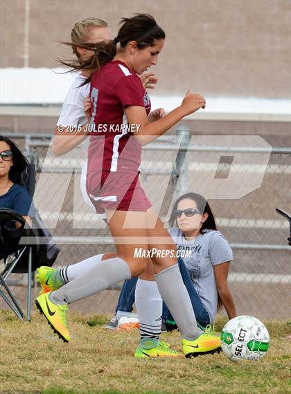 Thumbnail 3 in Cimarron-Memorial vs Palo Verde photogallery.