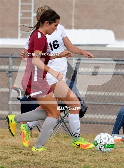 Thumbnail 2 in Cimarron-Memorial vs Palo Verde photogallery.