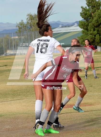 Thumbnail 3 in Cimarron-Memorial vs Palo Verde photogallery.