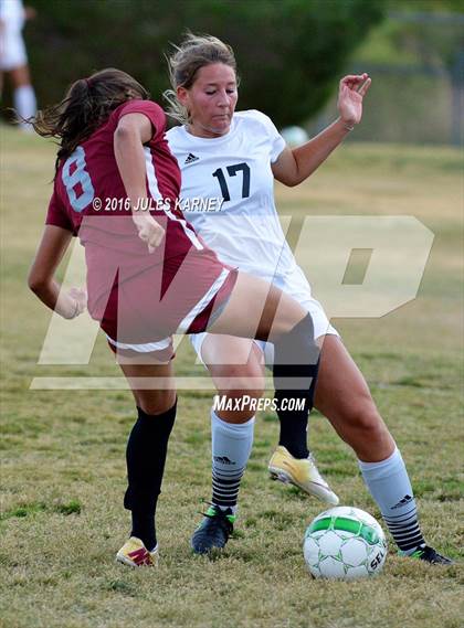 Thumbnail 3 in Cimarron-Memorial vs Palo Verde photogallery.