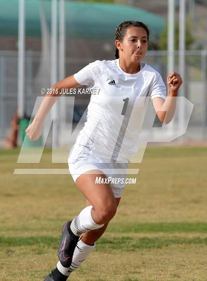 Thumbnail 2 in Cimarron-Memorial vs Palo Verde photogallery.