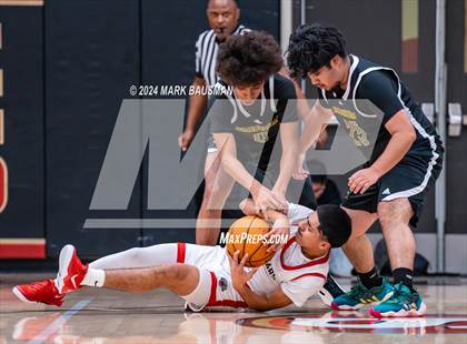 Thumbnail 3 in Saddleback @ Segerstrom photogallery.