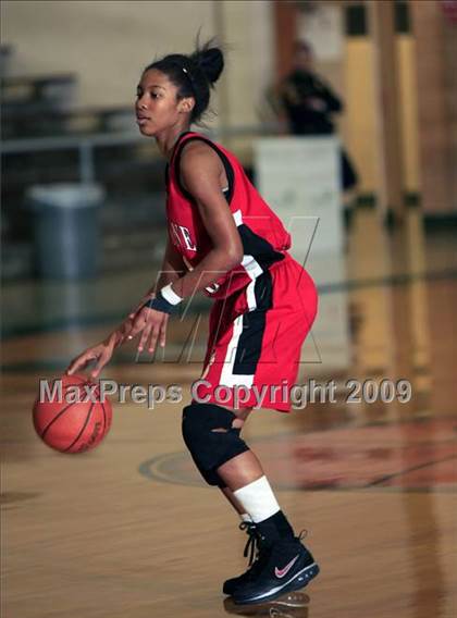 Thumbnail 2 in Ursuline Academy @ La Marque photogallery.