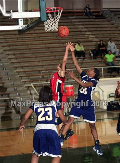 Thumbnail 2 in Ursuline Academy @ La Marque photogallery.