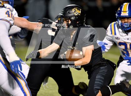 Thumbnail 1 in Bentonville vs. North Little Rock (AAA 7A Quarterfinal Playoff) photogallery.