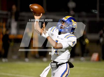 Thumbnail 3 in Bentonville vs. North Little Rock (AAA 7A Quarterfinal Playoff) photogallery.