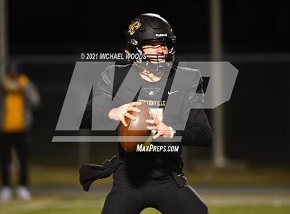 Thumbnail 2 in Bentonville vs. North Little Rock (AAA 7A Quarterfinal Playoff) photogallery.