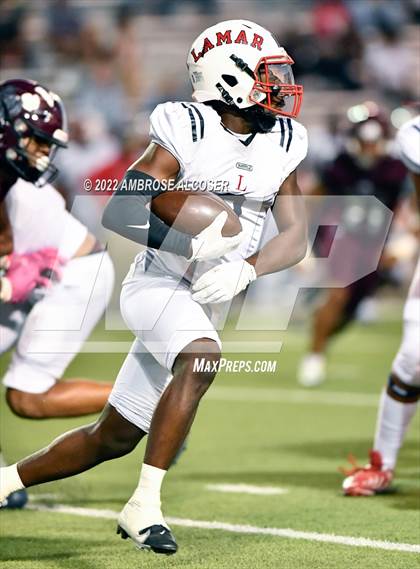 Thumbnail 1 in Lamar @ Heights photogallery.