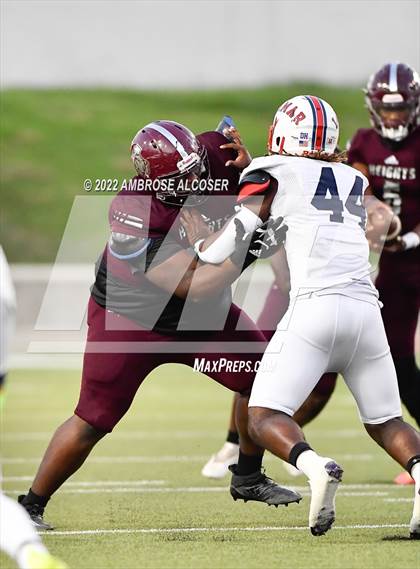 Thumbnail 3 in Lamar @ Heights photogallery.