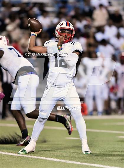 Thumbnail 1 in Lamar @ Heights photogallery.