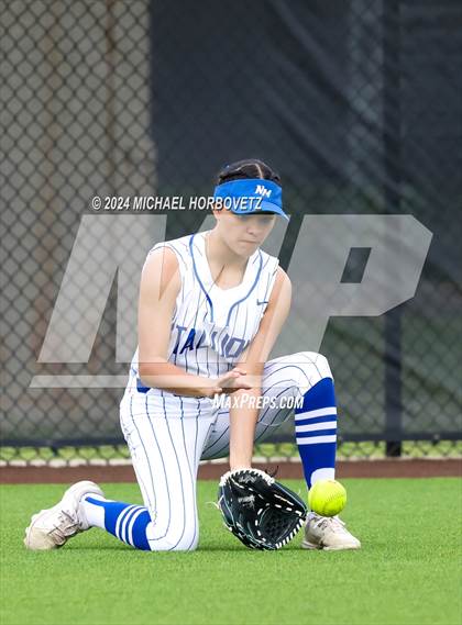 Thumbnail 3 in North Mesquite vs. Lone Star (UIL 5A Softball Area) photogallery.