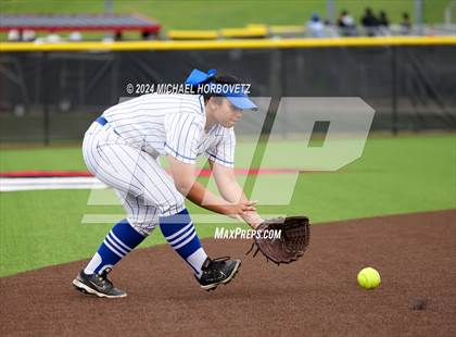 Thumbnail 2 in North Mesquite vs. Lone Star (UIL 5A Softball Area) photogallery.